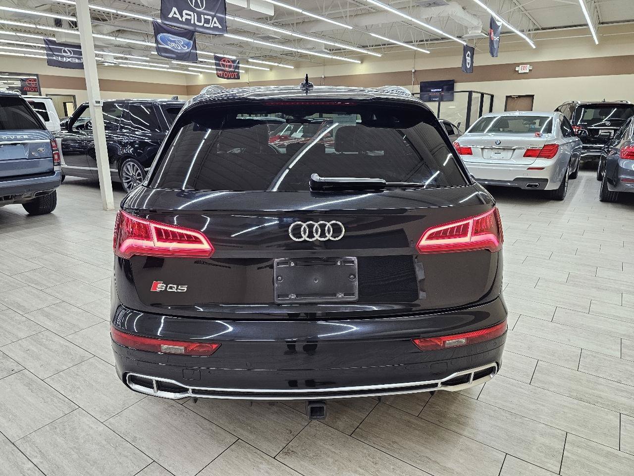 Used 2018 Audi SQ5 Premium Plus w/ S Sport Package AWD/4WD image 7