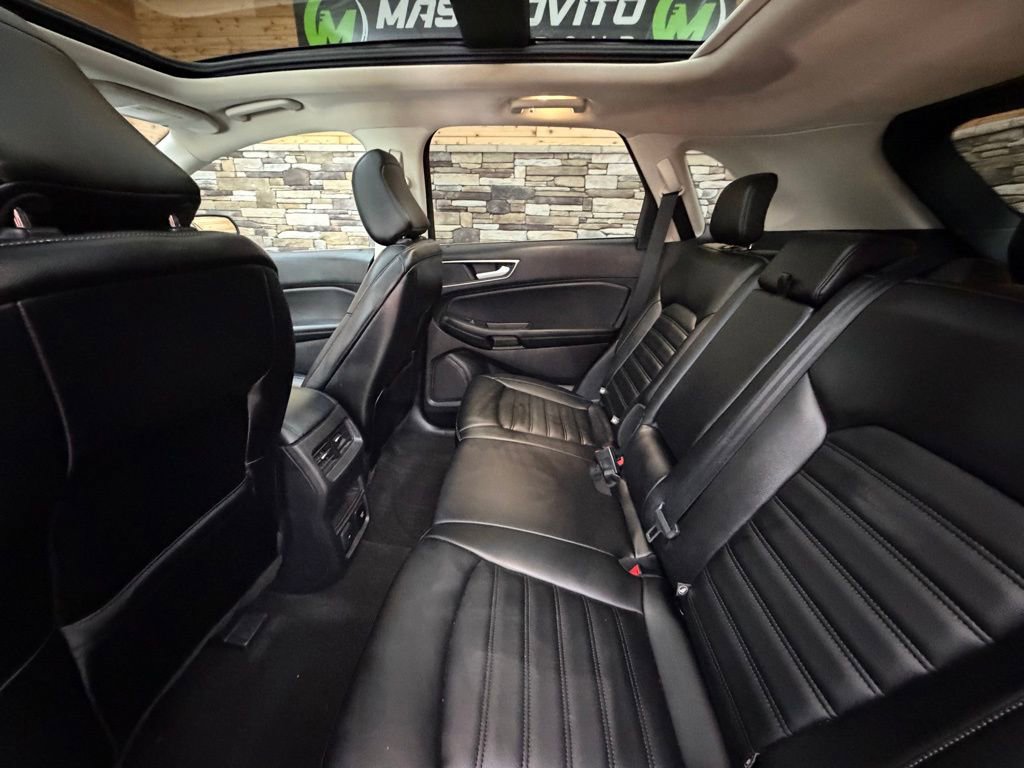 Used 2020 Ford Edge SEL w/ Convenience Package image 27