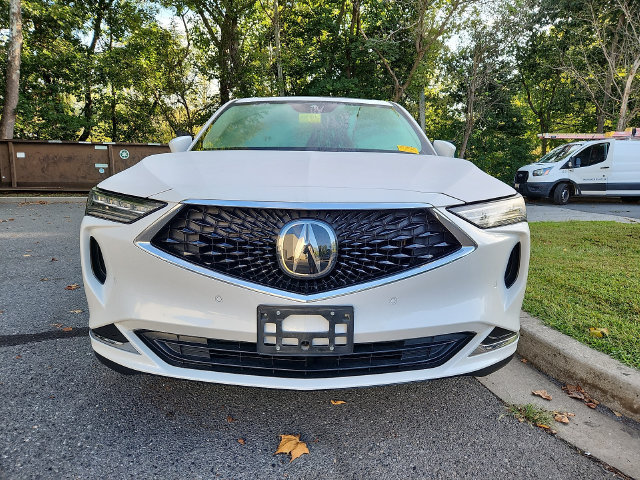 Used 2024 Acura MDX w/ Technology Package AWD/4WD image 2
