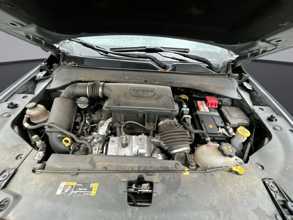 Used 2024 Jeep Compass Latitude AWD/4WD image 29