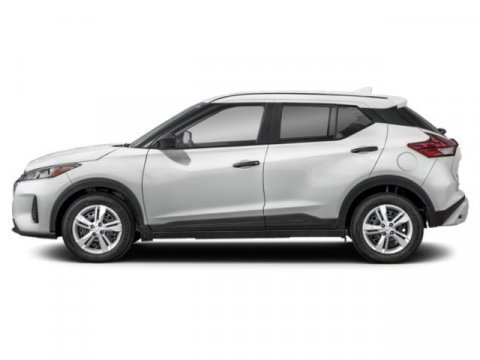 Used 2025 Nissan Kicks Play S image 3