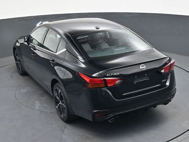 Used 2024 Nissan Altima 2.5 SR w/ SR Premium Package image 27