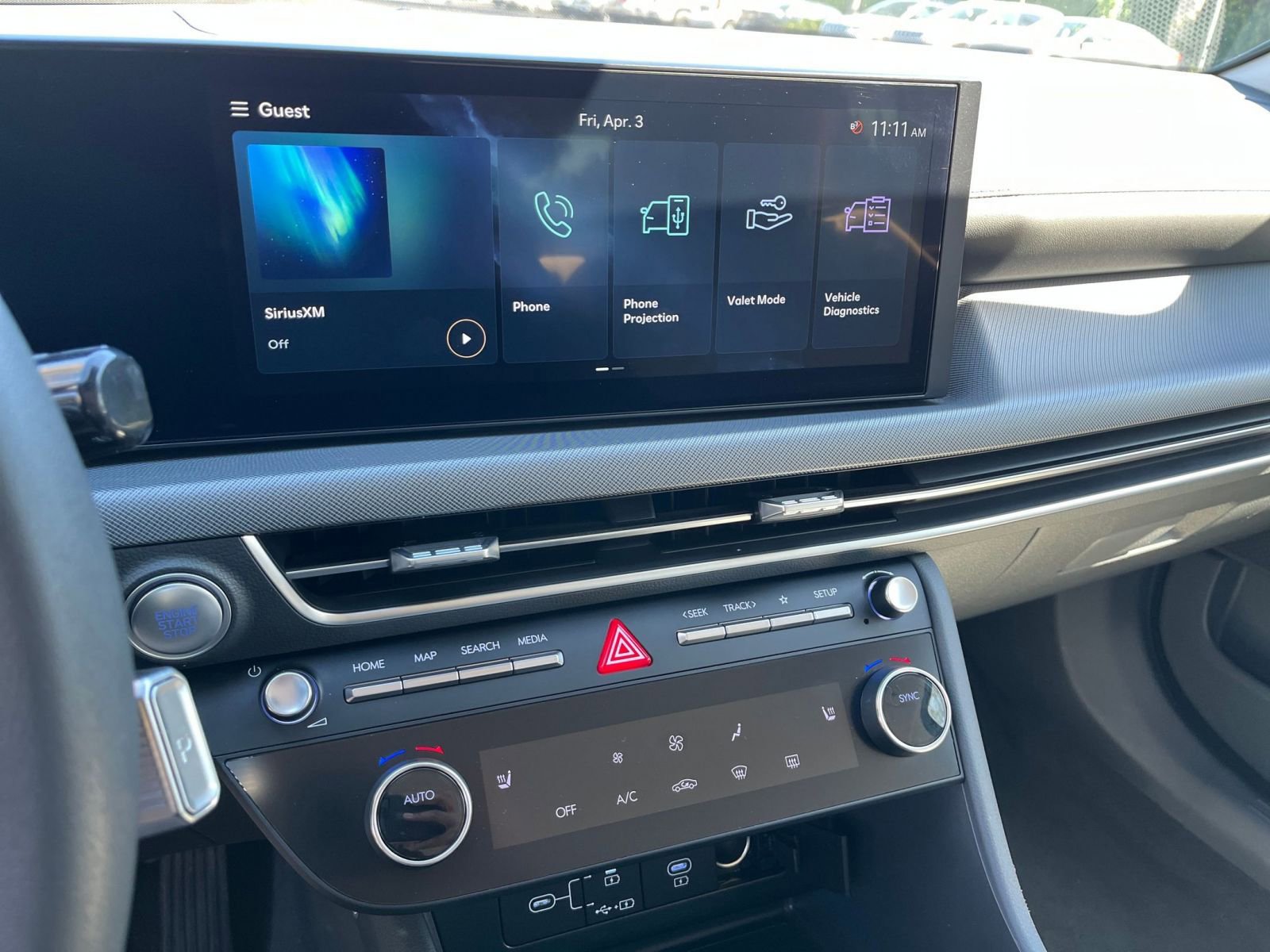 Used 2025 Hyundai Sonata SEL FWD image 17