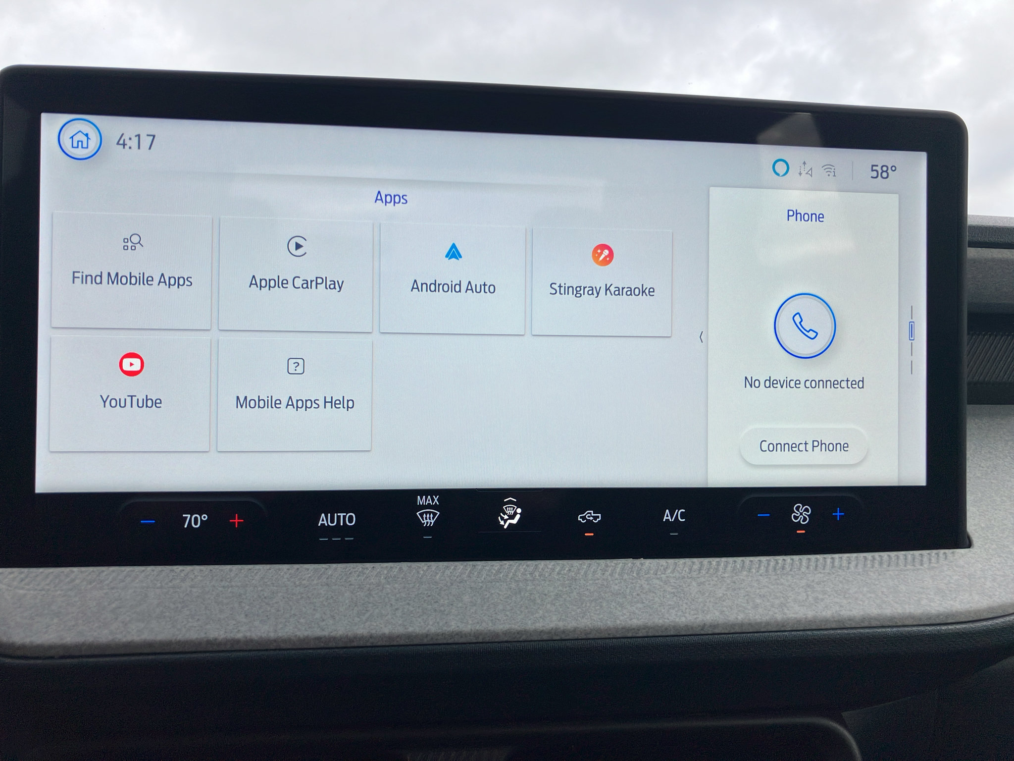 Used 2025 Ford Maverick XLT w/ Equipment Group 302A AWD/4WD image 19