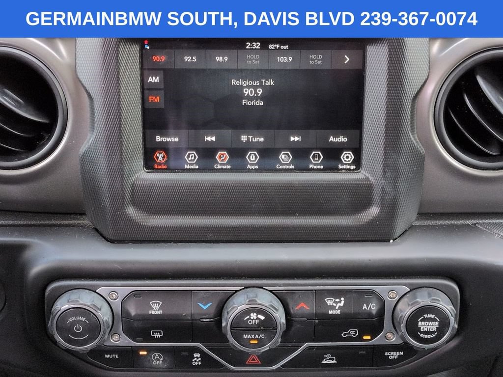 Used 2022 Jeep Wrangler Unlimited Sport AWD/4WD image 19