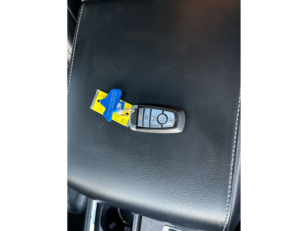 Used 2019 Ford Expedition Limited w/ Special Edition Package RWD image 27