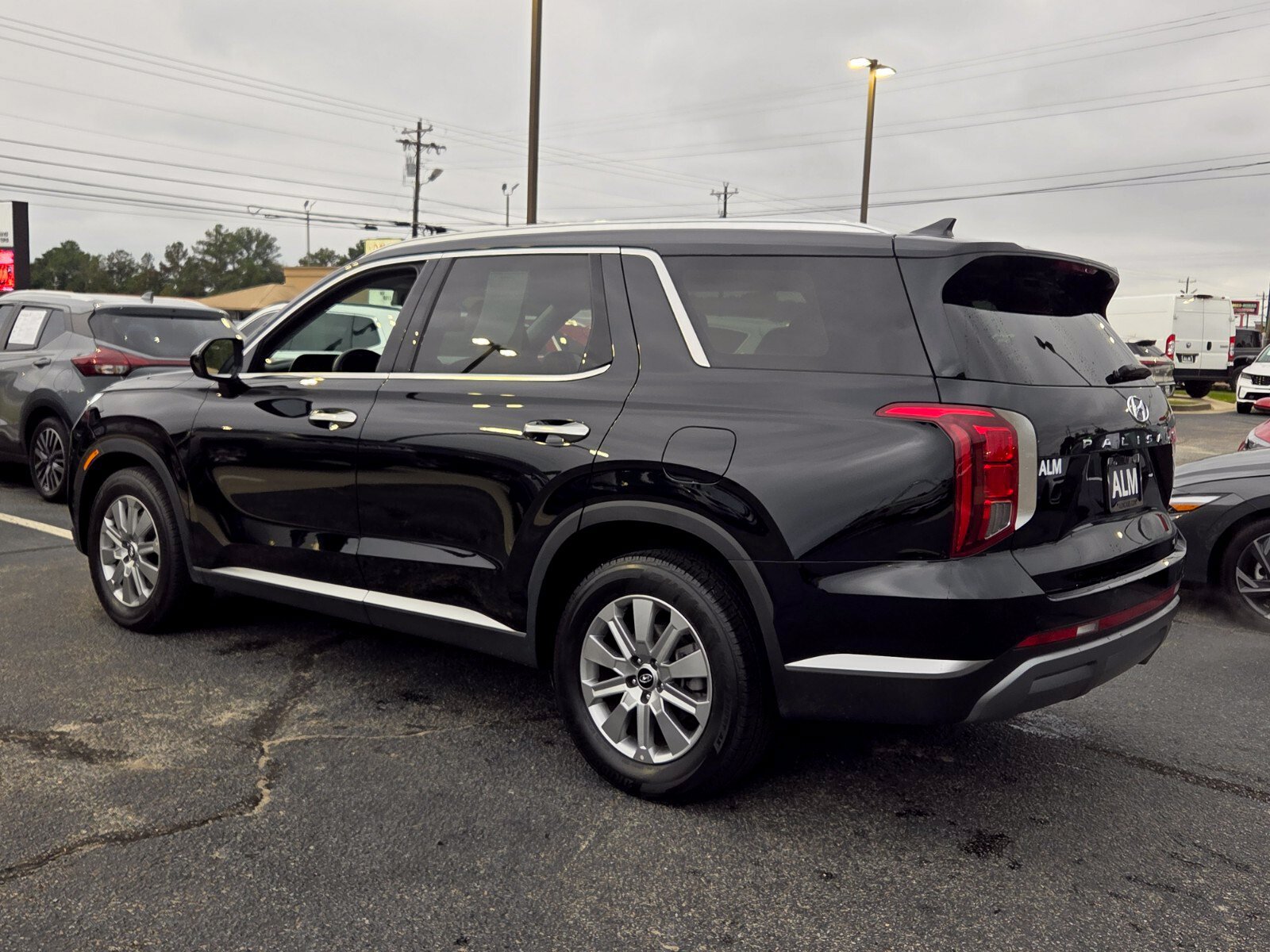 Certified 2025 Hyundai Palisade SEL FWD image 9