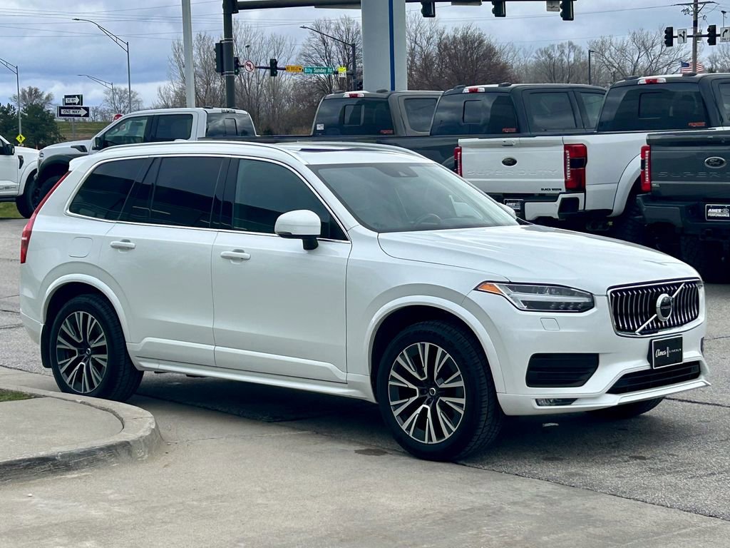 Used 2021 Volvo XC90 T5 Momentum w/ Climate Package image 7