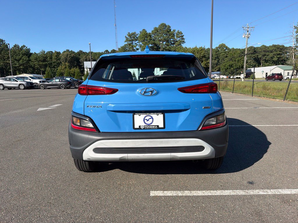 Used 2022 Hyundai Kona SE w/ Cargo Package AWD/4WD image 10