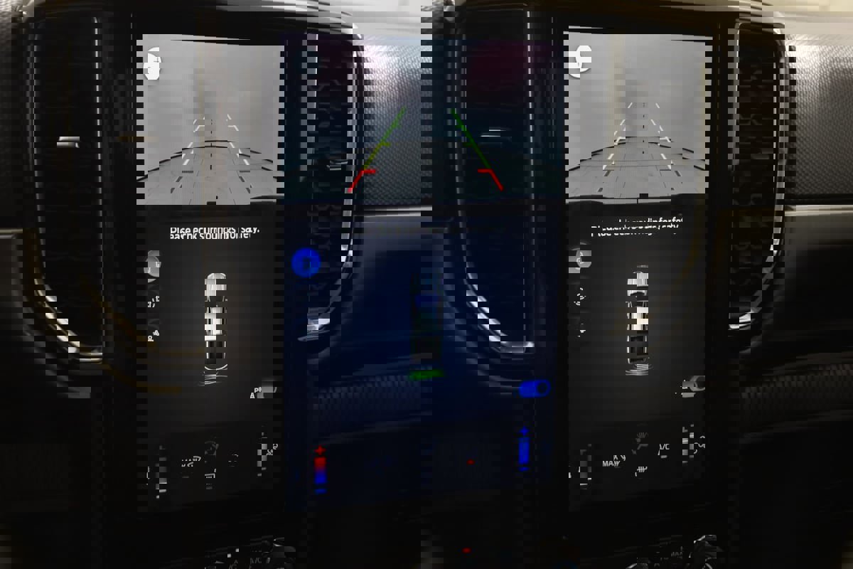 Used 2024 Ford Ranger XLT w/ Trailer Tow Package AWD/4WD image 9