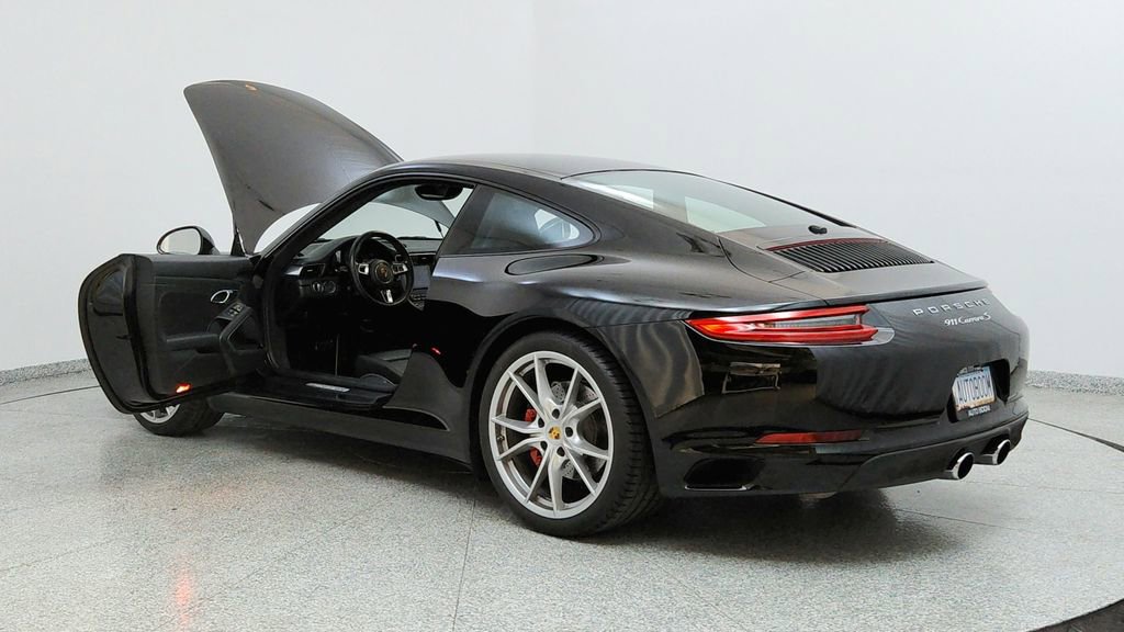 Used 2017 Porsche 911 Carrera S image 10