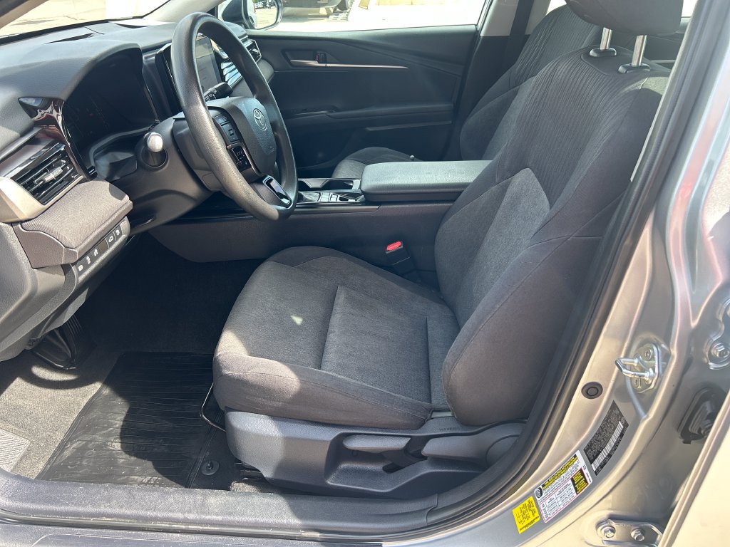 Certified 2025 Toyota Camry LE FWD image 10