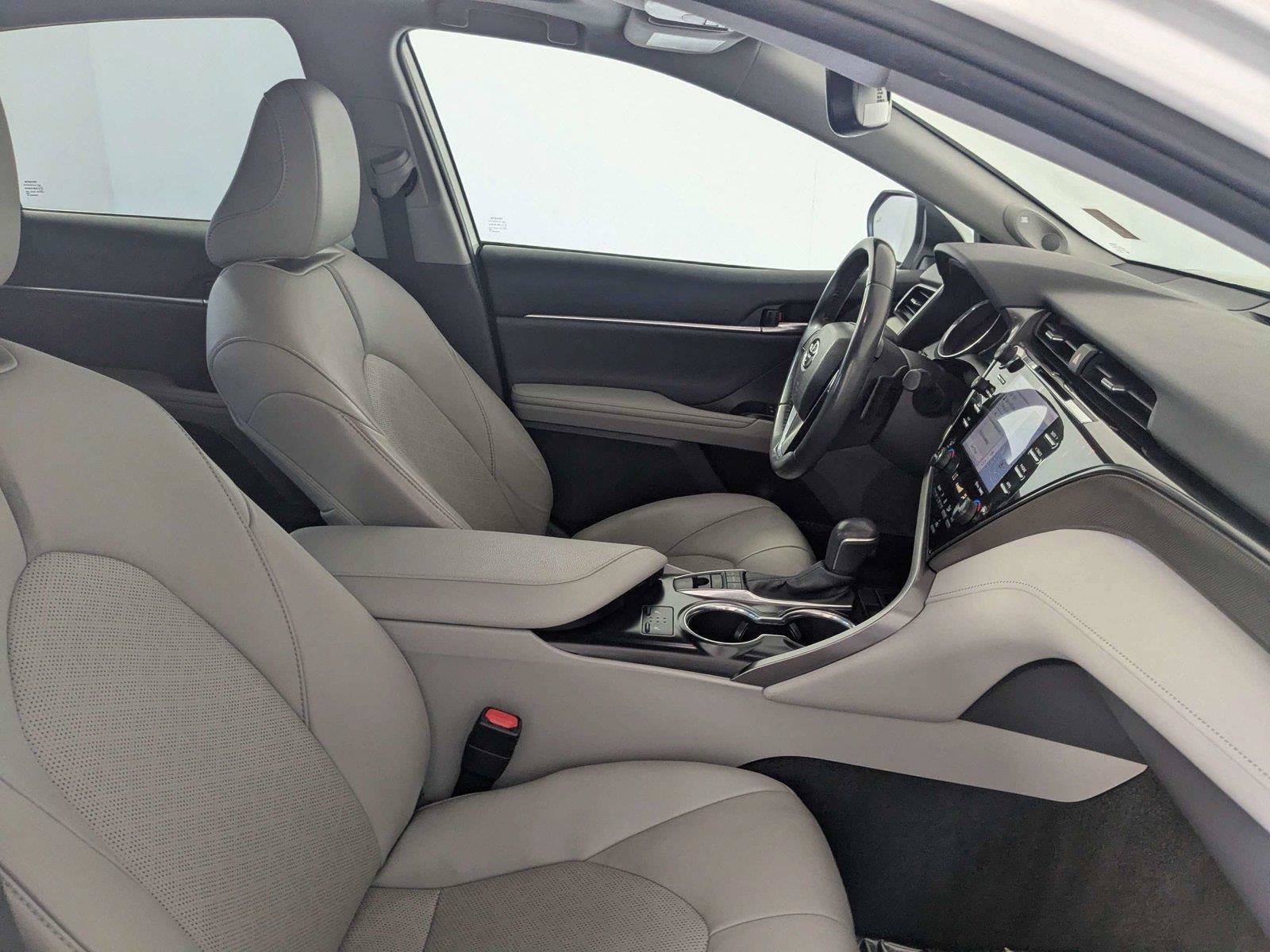 Certified 2020 Toyota Camry XSE w/ Navigation Package FWD image 31