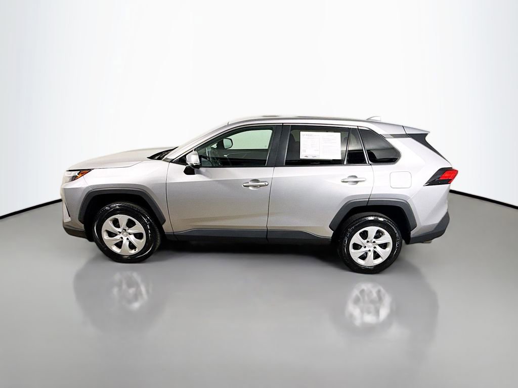 Certified 2023 Toyota RAV4 LE image 4