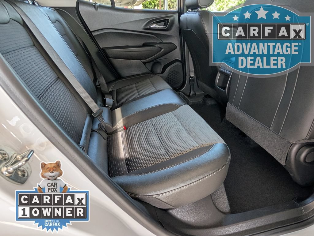 Certified 2025 Chevrolet Trax LT FWD image 20