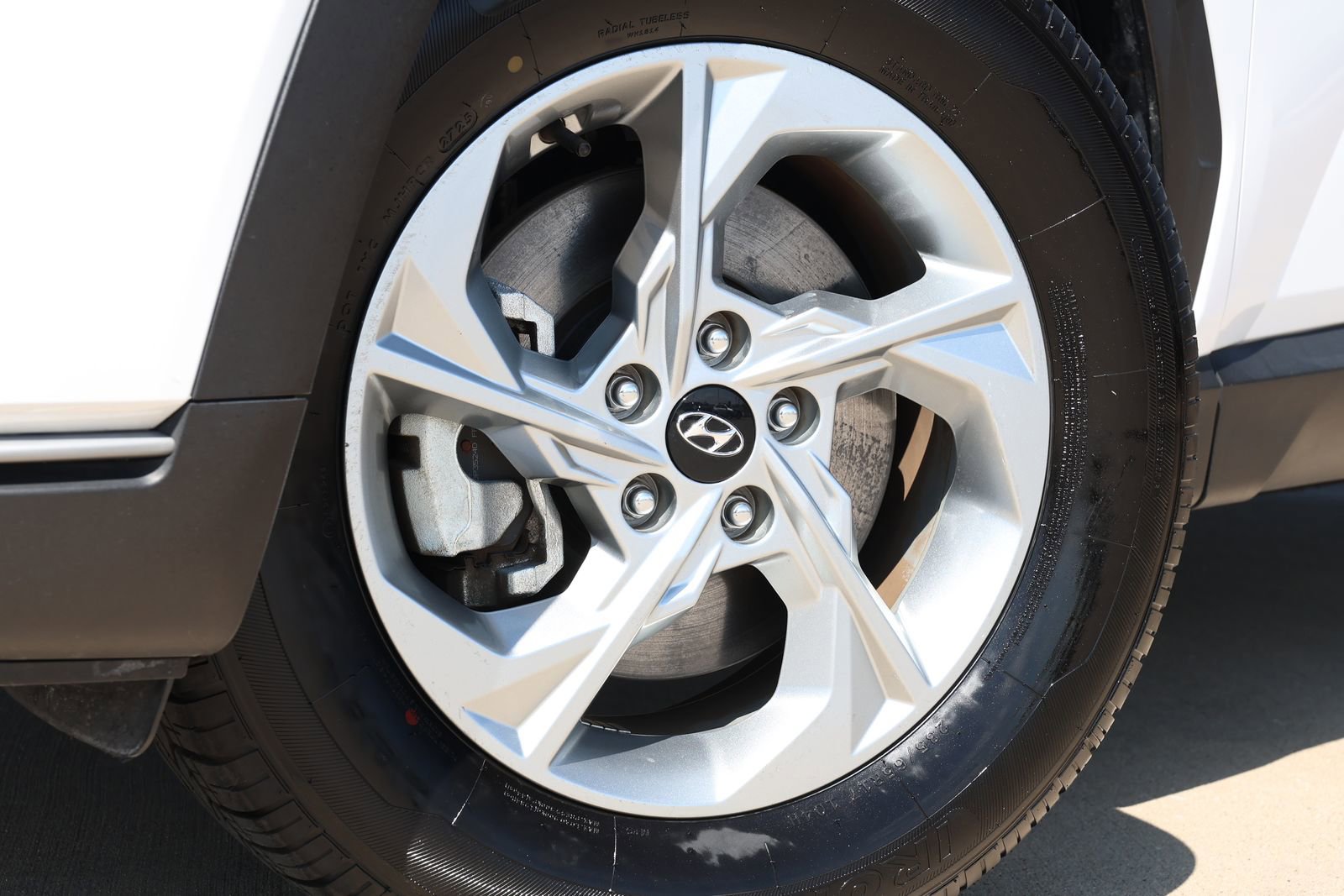 Used 2024 Hyundai Tucson SEL FWD image 13