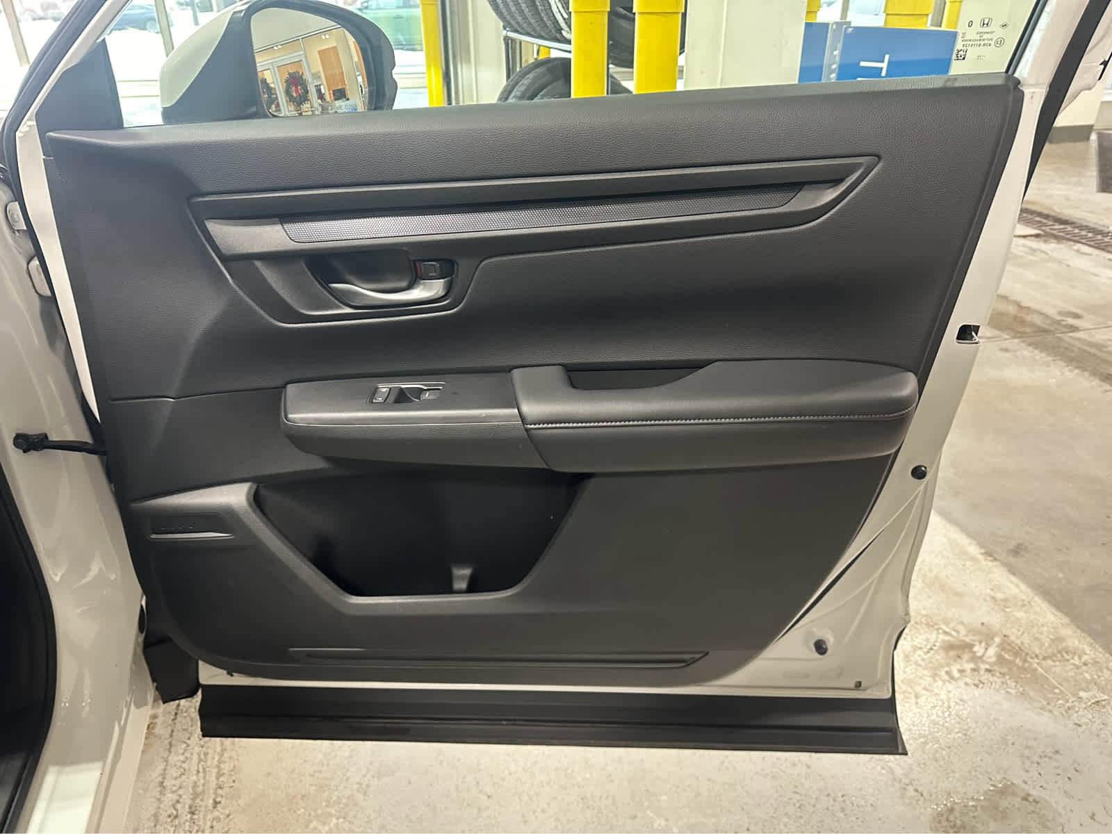 Used 2023 Honda CR-V EX image 39