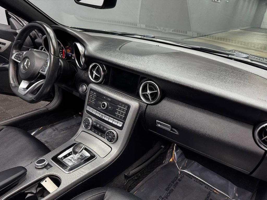 Used 2019 Mercedes-Benz SLC 300 w/ Premium Package image 52
