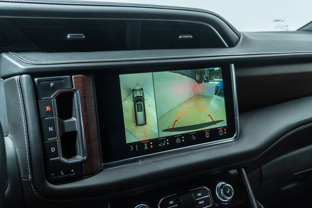 Used 2024 GMC Yukon XL Denali Ultimate image 16