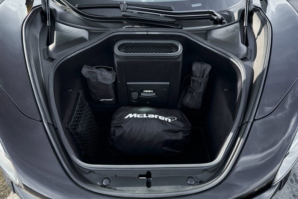 Used 2021 McLaren 720S RWD image 21