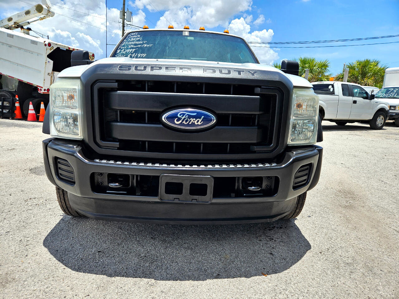 Used 2011 Ford F550 2WD Crew Cab Super Duty w/ Payload Upgrade Pkg image 7