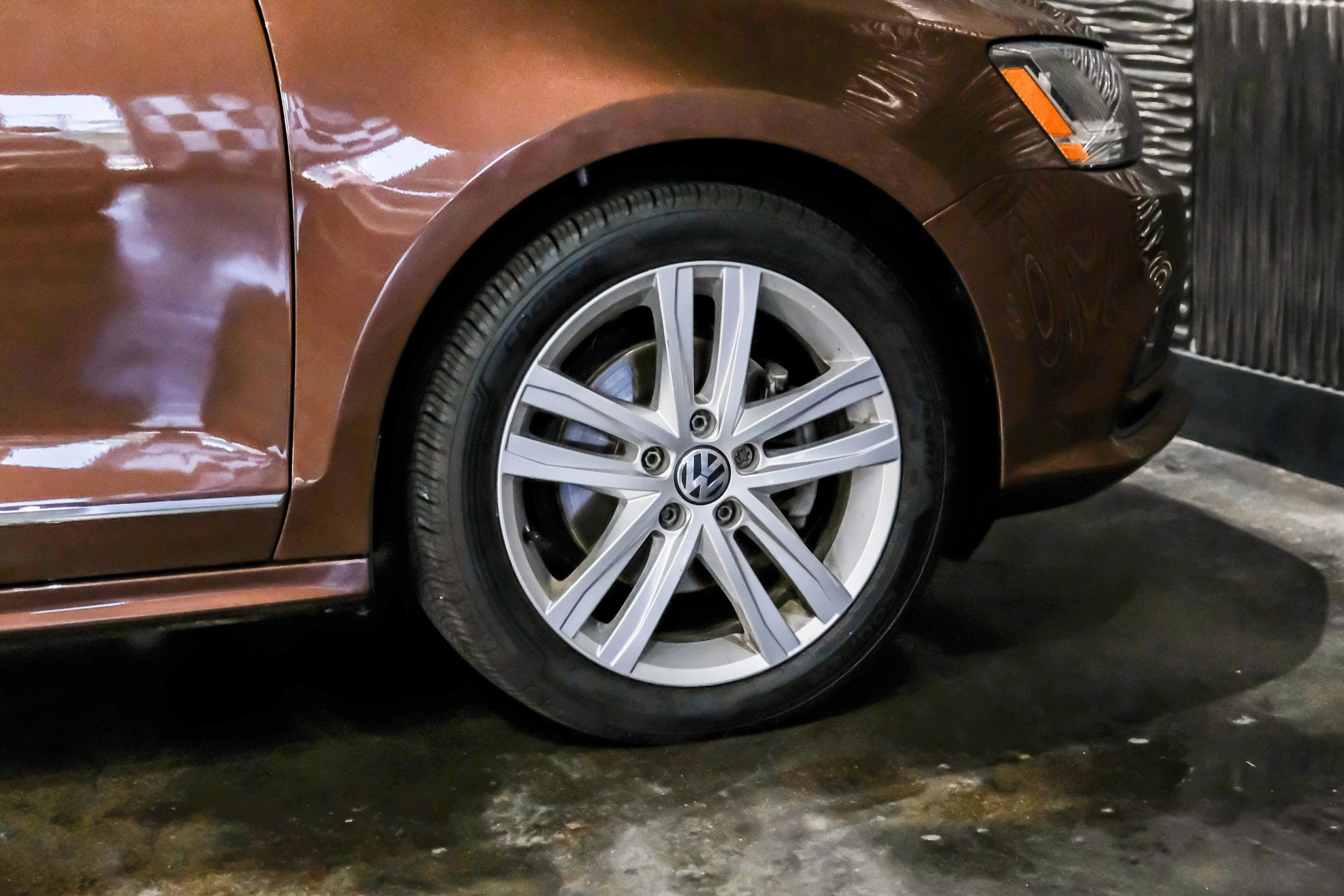 Used 2017 Volkswagen Jetta SEL FWD image 55