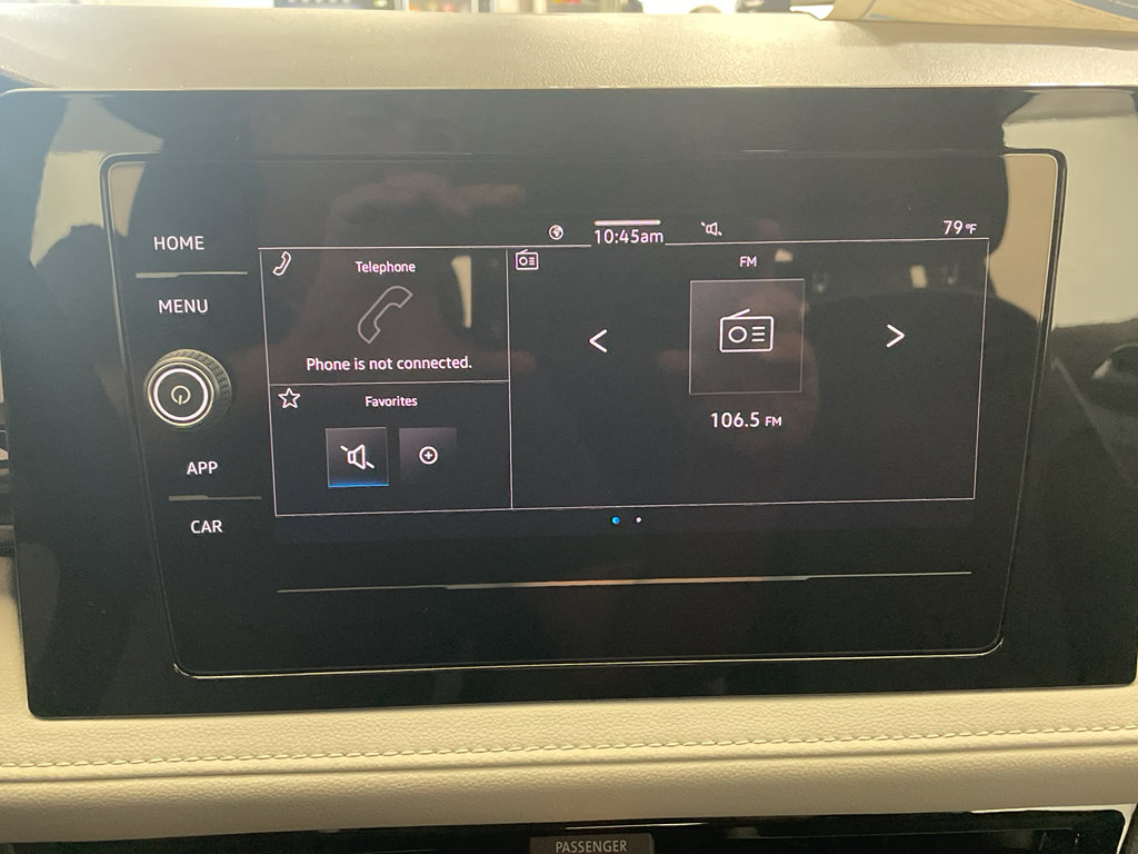 New 2025 Volkswagen Taos S image 17