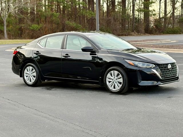 Used 2024 Nissan Sentra S image 10