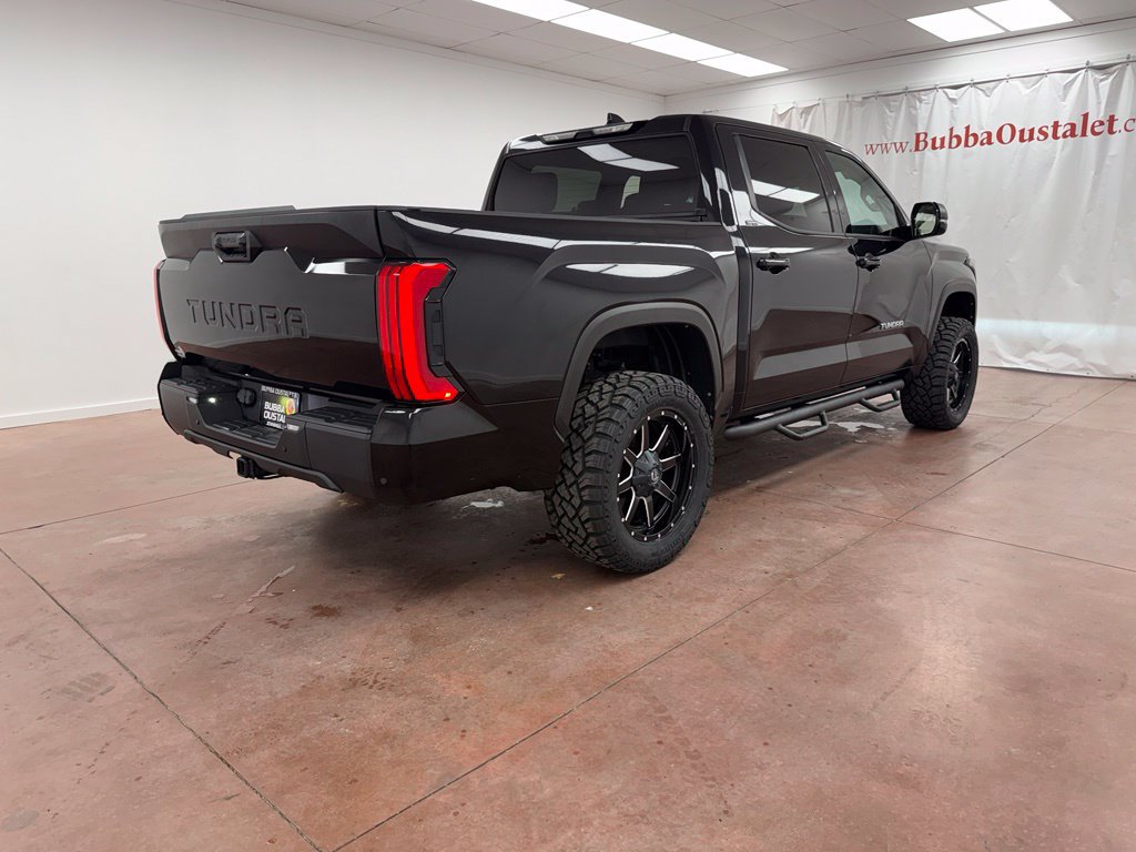 Used 2022 Toyota Tundra SR5 w/ SR5 Premium Package RWD image 6