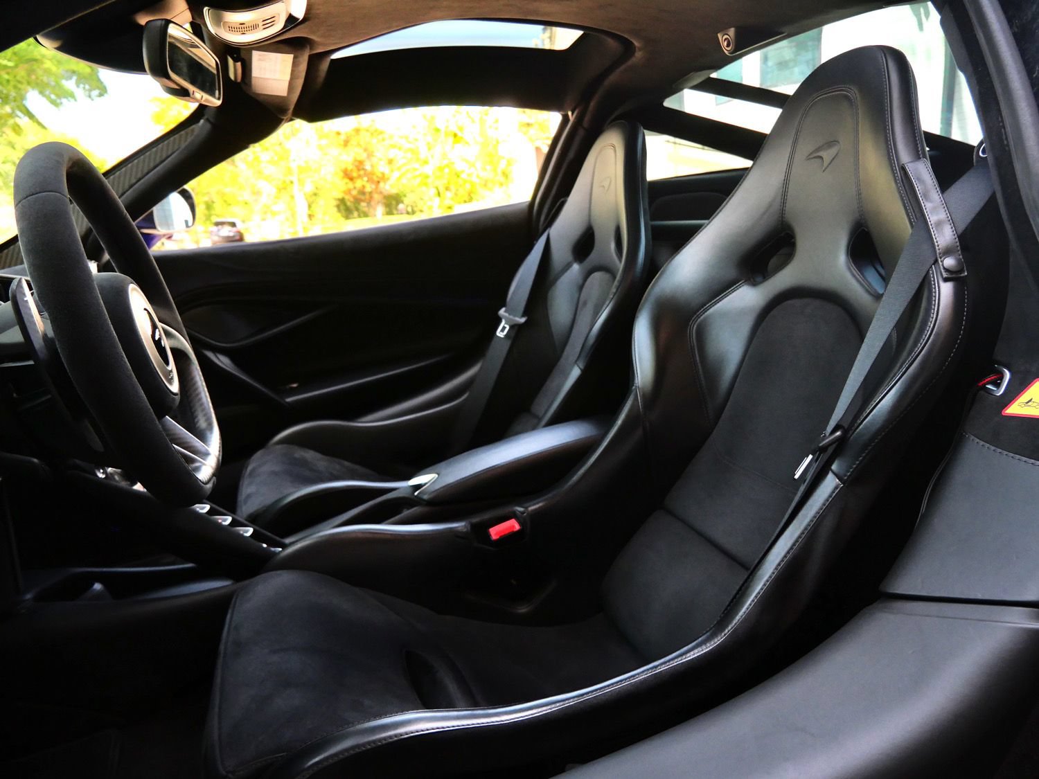 Used 2020 McLaren 720S RWD image 26