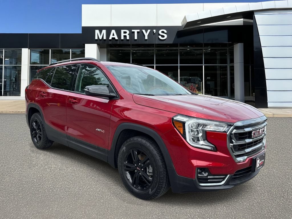 Used 2024 GMC Terrain AT4