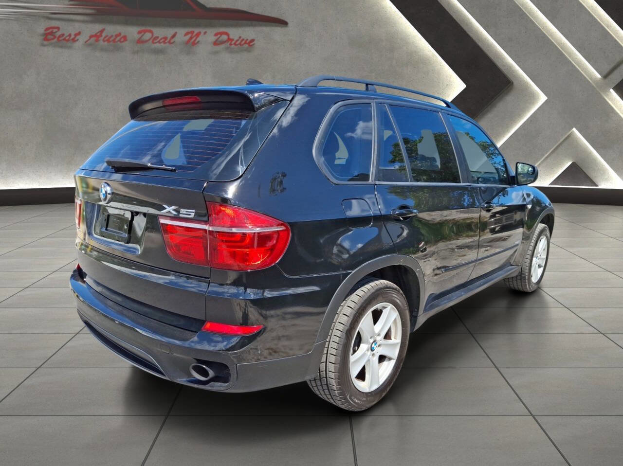 Used 2013 BMW X5 xDrive35i image 7