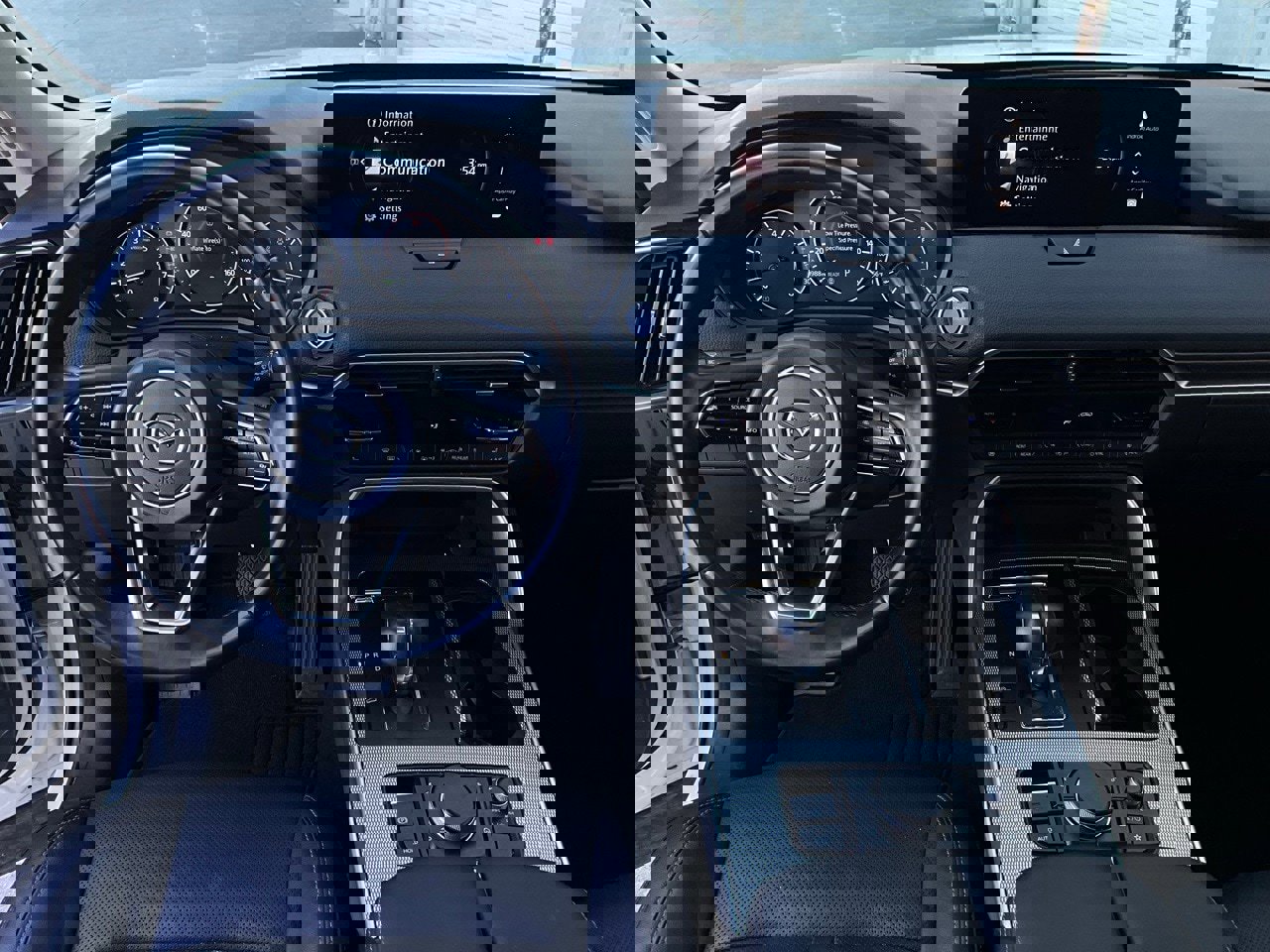 Used 2025 MAZDA CX-70 3.3 Turbo w/ Preferred Package image 14