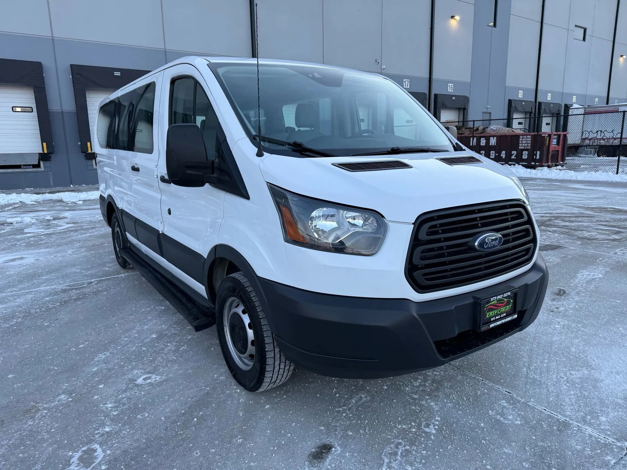 Used 2015 Ford Transit 150 XL image 17