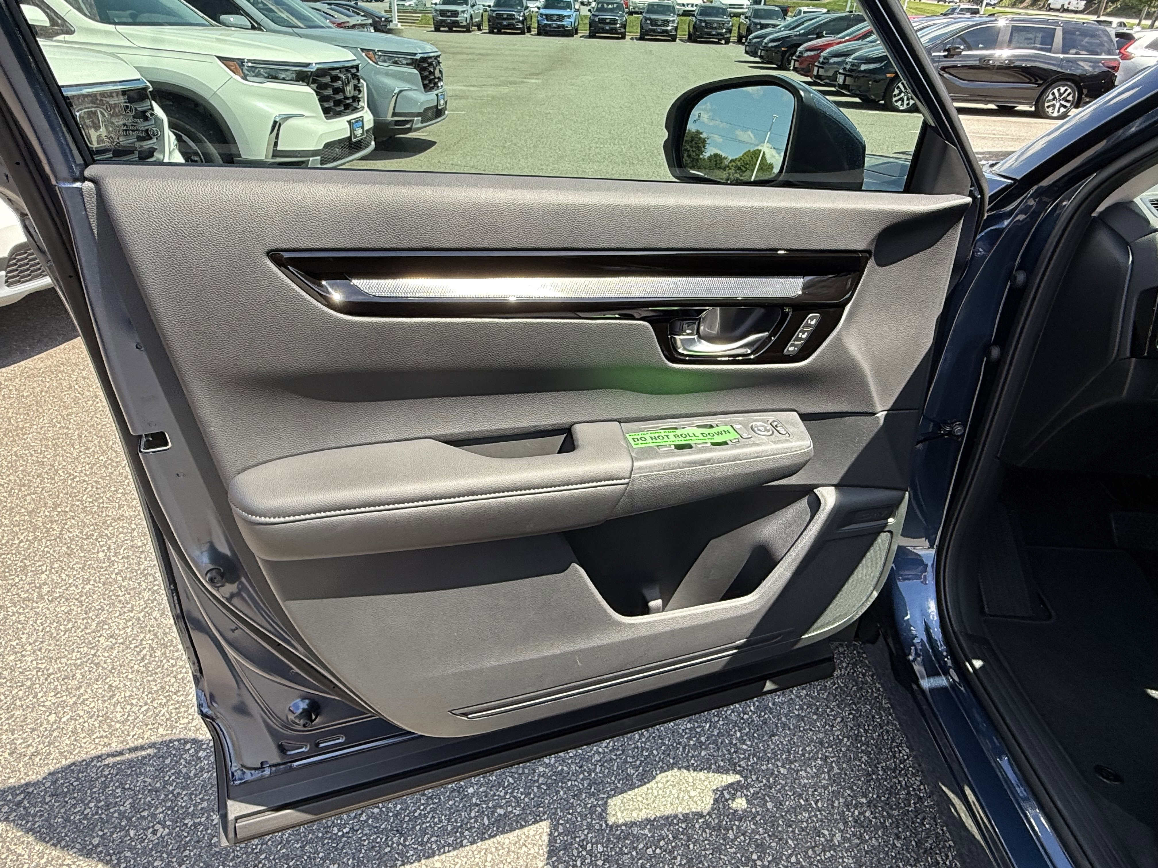 Used 2026 Honda CR-V EX-L image 13