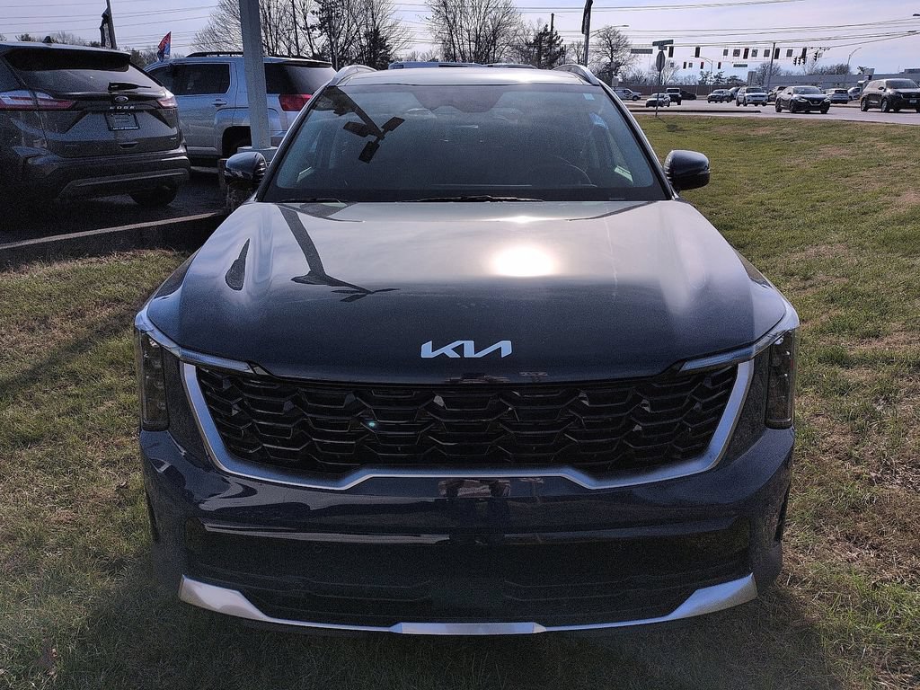 New 2026 Kia Sorento S w/ S Panoramic Sunroof Package FWD image 3