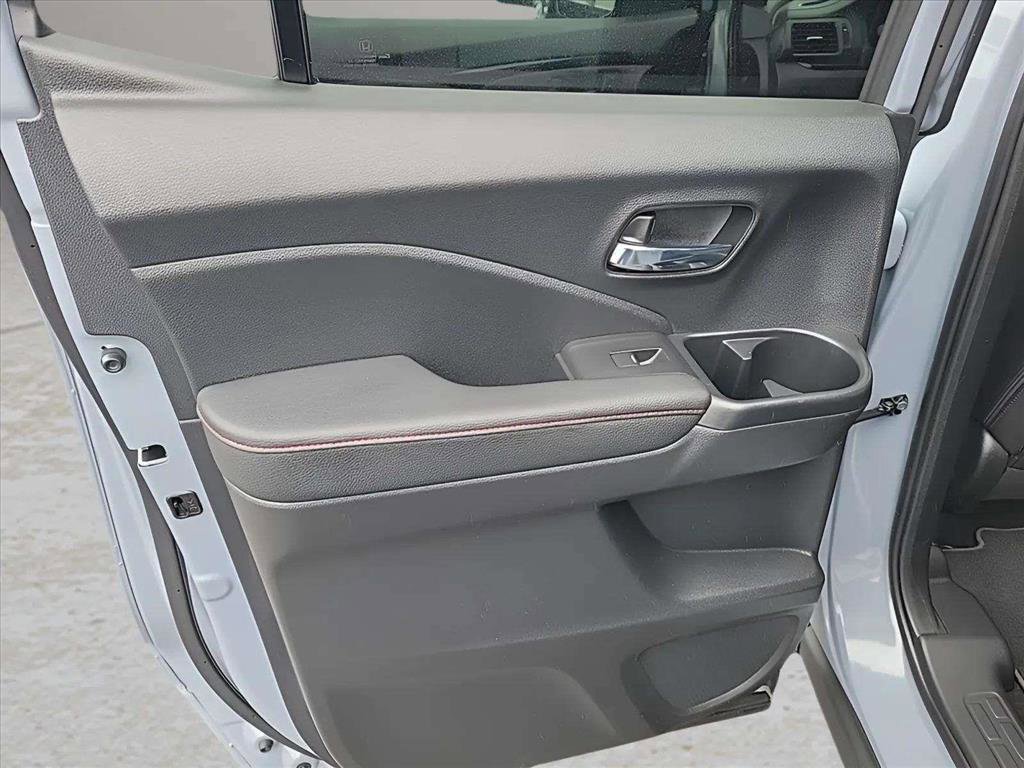 Used 2025 Honda Ridgeline Black Edition image 25
