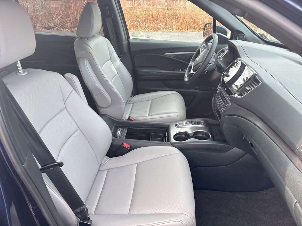 Used 2023 Honda Passport EX-L image 26