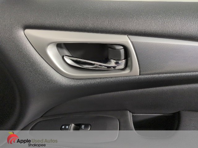 Used 2019 Nissan Pathfinder SL image 45