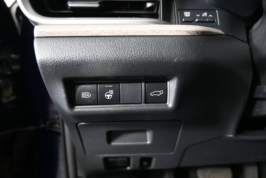 Used 2024 Toyota Grand Highlander AWD image 25