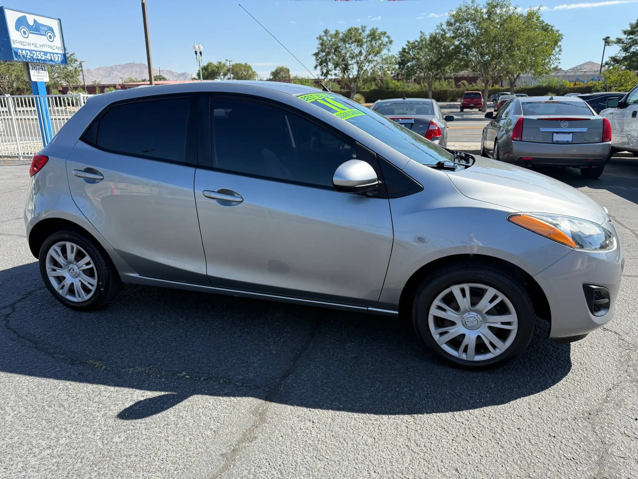 Used 2014 MAZDA MAZDA2 Sport FWD image 4