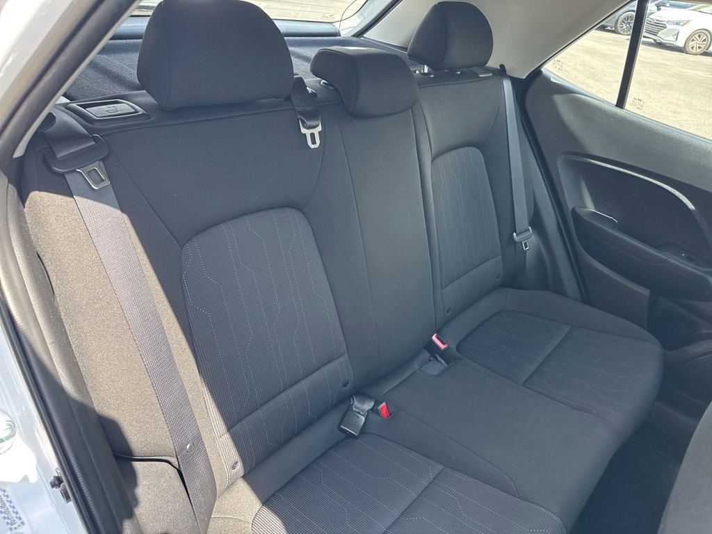 Used 2021 Hyundai Venue SE FWD image 30
