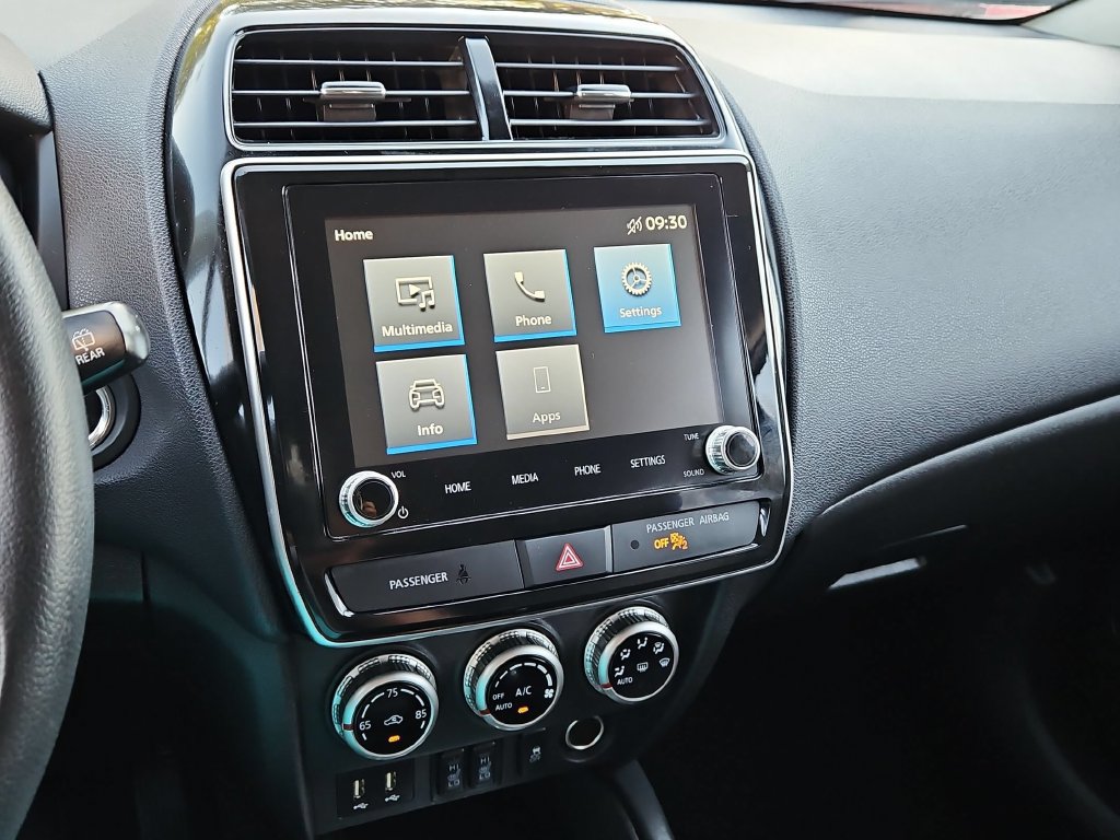 Used 2025 Mitsubishi Outlander Sport AWD image 19