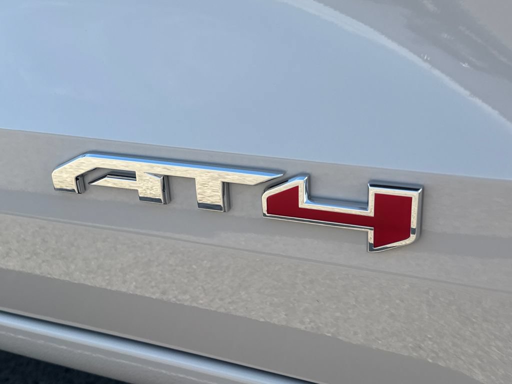 New 2026 GMC Canyon AT4 w/ Technology Plus Package AWD/4WD image 11