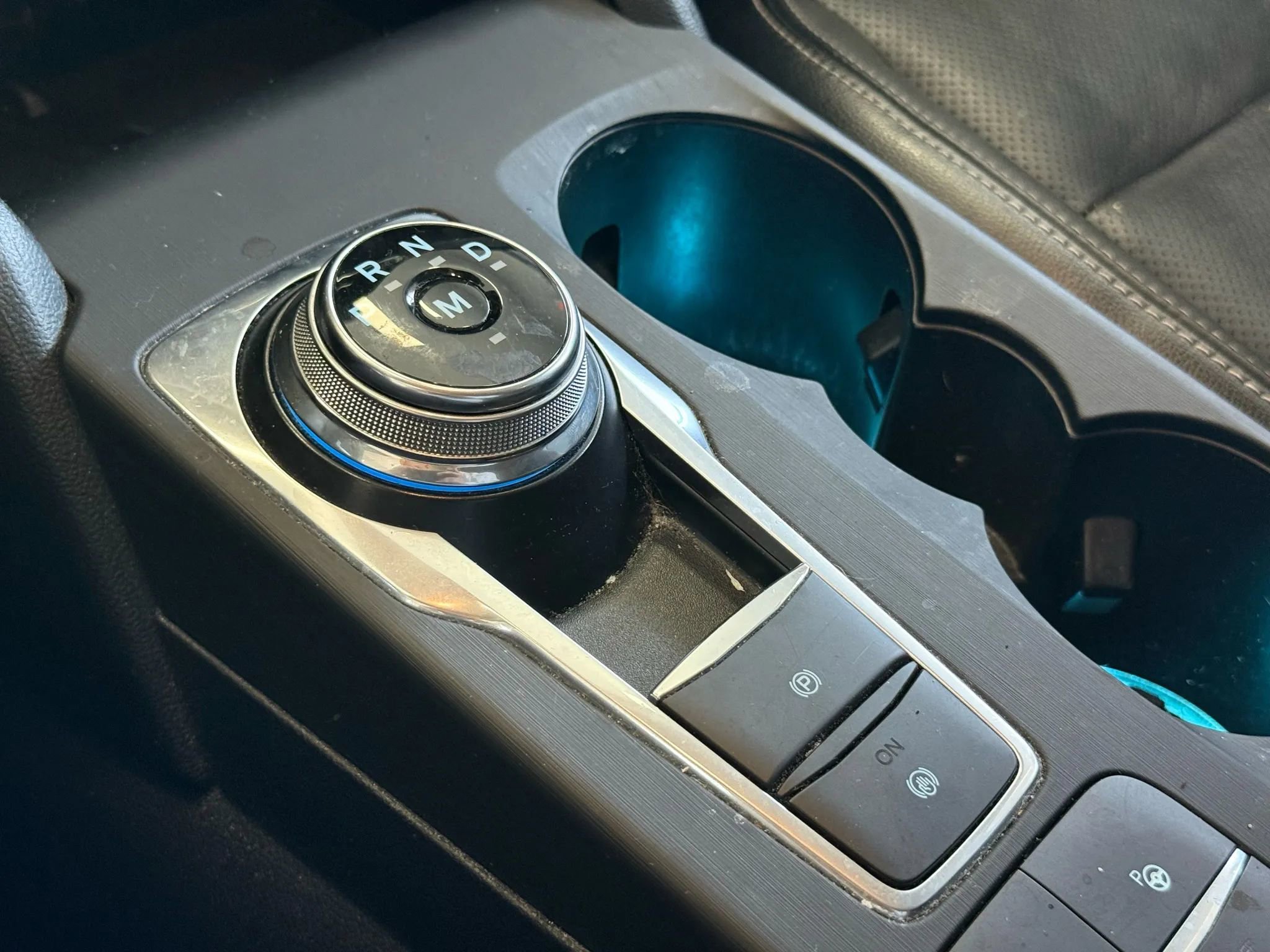 Used 2020 Ford Escape Titanium w/ Titanium Premium Package 2.0 image 19