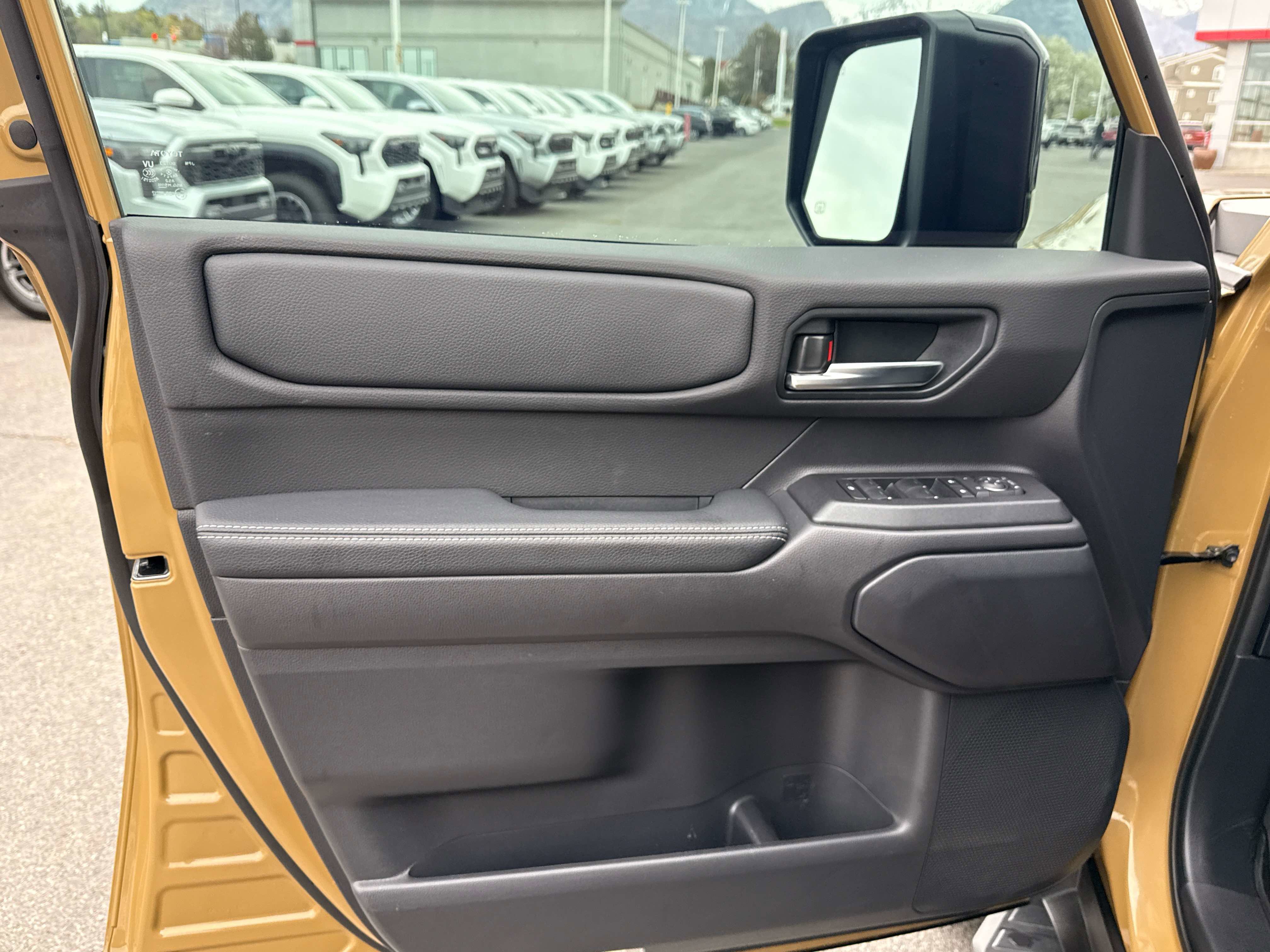 Used 2025 Toyota Land Cruiser image 12