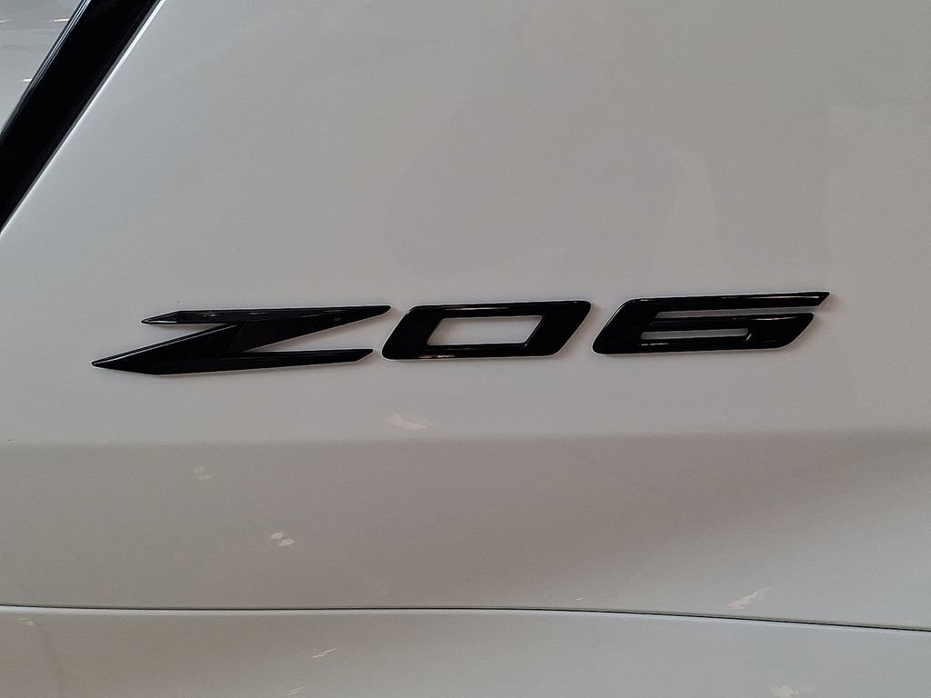 New 2025 Chevrolet Corvette Z06 w/ Stealth Interior Trim Package image 19