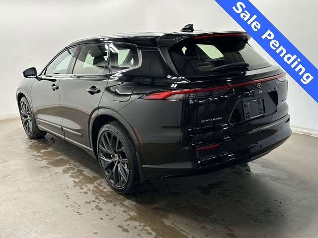 Used 2025 Toyota Crown Signia image 29