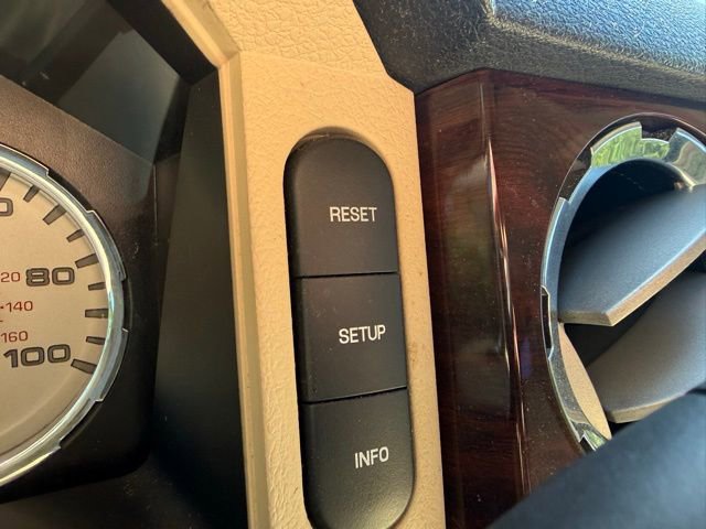 Used 2009 Ford F350 4x4 Crew Cab Super Duty image 27