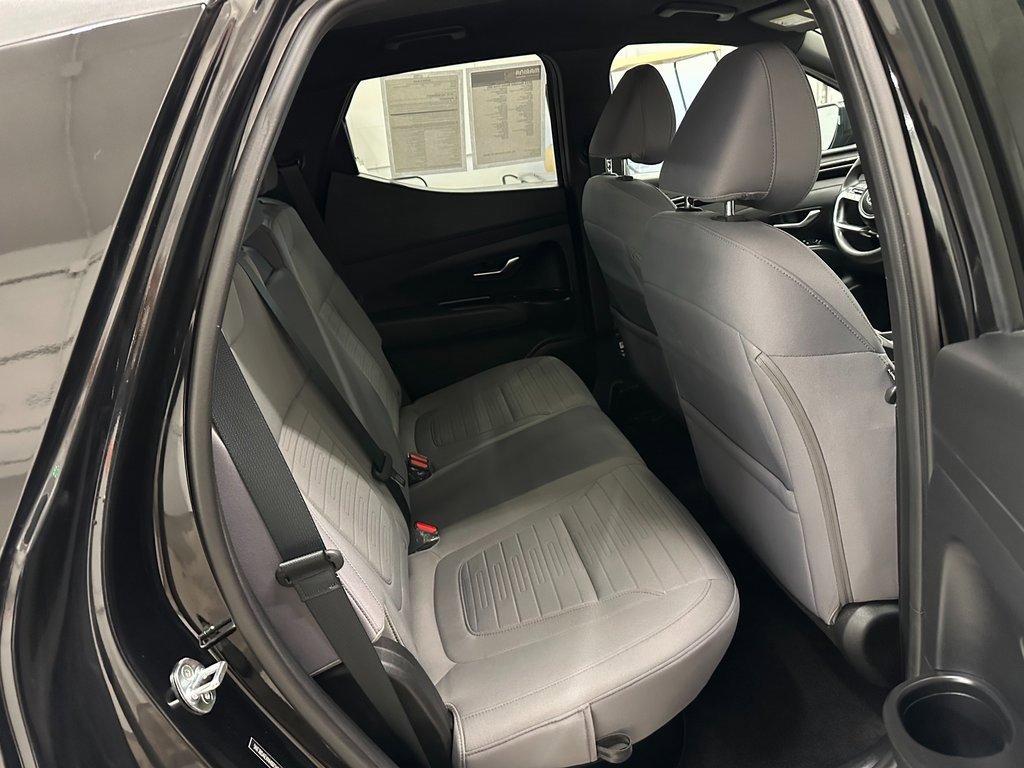 Used 2022 Hyundai Santa Cruz SEL w/ Cargo Package image 26